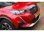Peugeot 2008 1.2 PureTech Allure | Panorama | Full Led | Nieuw Model | Trekhaak | Botspreventie | Elek. Ramen | Android Auto |