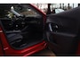 Peugeot 2008 1.2 PureTech Allure | Panorama | Full Led | Nieuw Model | Trekhaak | Botspreventie | Elek. Ramen | Android Auto |