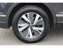 Volkswagen Tiguan 1.4 TSI eHybrid ⚡ | HUD 🖥️ | 3-Zone ❄️ | Stuurverwarming 🔥 | CarPlay 📱 | Virtual | Blindspot 👀 | ACC 🚗