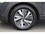 Volkswagen Tiguan 1.4 TSI eHybrid ⚡ | HUD 🖥️ | 3-Zone ❄️ | Stuurverwarming 🔥 | CarPlay 📱 | Virtual | Blindspot 👀 | ACC 🚗