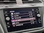 Volkswagen Tiguan 1.5 TSI Life Business | Massagestoelen | Digitaal Dashboard | Apple Carplay | Stoelverwarming | DAB | Keyless Entry |