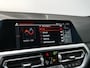 BMW 4-Serie Cabrio 420i High Executive 184 Pk Automaat Navi / DAB / Apple Carplay / Leer / HUD / Windscherm / Nekverwarming