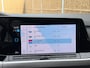 Volkswagen Golf 1.0 eTSI Life Automaat | Achteruitrijcamera | Navigatiesysteem | Metallic lak | LED verlichting | Adaptieve cruise control | Apple CarPlay/Android Auto | Lichtmetalen velgen | Parkeersensoren voor en achter