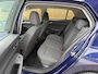 Volkswagen Golf 1.0 eTSI Life Automaat | Achteruitrijcamera | Navigatiesysteem | Metallic lak | LED verlichting | Adaptieve cruise control | Apple CarPlay/Android Auto | Lichtmetalen velgen | Parkeersensoren voor en achter