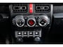 Suzuki Jimny 1.5 Stijl | 4 Persoons | Airco/Clima | Cruise Control | Navigatie | Stoelverwarming | Trekhaak |