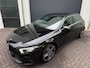 Mercedes-Benz A-klasse 200 Premium Automaat 163 Pk Cruise/Climate/Camera/19 Inch/PDC/Leder/Navi/Bluetooth/LED/Apk 05-2027