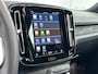 Volvo XC40 Single Motor Extened Range Core 82 kWh | 19" Allseason | Black Pack | Parkeercamera | Carplay | Parkeerverwarming | Parkeersensoren V+A
