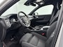 Volvo XC40 Single Motor Extened Range Core 82 kWh | 19" Allseason | Black Pack | Parkeercamera | Carplay | Parkeerverwarming | Parkeersensoren V+A