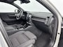 Volvo XC40 Single Motor Extened Range Core 82 kWh | 19" Allseason | Black Pack | Parkeercamera | Carplay | Parkeerverwarming | Parkeersensoren V+A