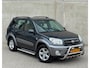 Toyota RAV4 2.0-16V VVT-i Sol 5DR 4WD 2004 Grijs LEDER|NAP