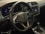 Volkswagen Tiguan 1.4 TSI Hybrid R-Line Panorama/Keyless/HUD/Black style