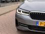 BMW 5-Serie Touring 520e Business Edition Plus PHEV Automaat | Navigatie | Memory Seats | Leder | Trekhaak