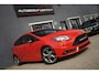 Ford Focus 2.0 ST-3 250pk Rood, Leder, Recaro, Camera