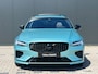 Volvo V60 T8 R Recharge AWD Ultra Dark | Flash Green | Polestar Optimalisatie | Heico | Panoramadak | 20 inch | Stylingskit |