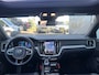 Volvo V60 T8 R Recharge AWD Ultra Dark | Flash Green | Polestar Optimalisatie | Heico | Panoramadak | 20 inch | Stylingskit |