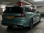 Volvo V60 T8 R Recharge AWD Ultra Dark | Flash Green | Polestar Optimalisatie | Heico | Panoramadak | 20 inch | Stylingskit |