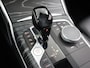 BMW 3-Serie Touring 330e xDrive High Executive | M-Pakket | Shadow Line | LED | Panoramadak | Sportstoelen | Stoelverwarming V+ A | 360 Camera | DAB | Adaptieve Cruise Control | Sfeerverlichting | Harman/Kardon | Ele. kofferdeksel |