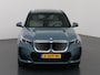 BMW iX1 eDrive20 67 kWh M-Pakket | SOH 98% | Panormadak | Sportstoelen | Curved Display | Harman/Kardon | Camera | Apple CarPlay/Android Auto | Ele.verstelbare stoelen + Geheugen | Ele. kofferdeksel |
