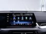 BMW iX1 eDrive20 67 kWh M-Pakket | SOH 98% | Panormadak | Sportstoelen | Curved Display | Harman/Kardon | Camera | Apple CarPlay/Android Auto | Ele.verstelbare stoelen + Geheugen | Ele. kofferdeksel |