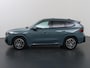 BMW iX1 eDrive20 67 kWh M-Pakket | SOH 98% | Panormadak | Sportstoelen | Curved Display | Harman/Kardon | Camera | Apple CarPlay/Android Auto | Ele.verstelbare stoelen + Geheugen | Ele. kofferdeksel |