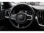 Volvo V60 2.0 T5 R-Design / Trekhaak / Panoramadak / Camera / Leder / Harman Kardon / 20'' / Keyless / CarPlay / Stuurverwarming / Stoelverwarming 4x / DAB / Dodehoek / Cruise Control