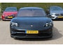 Porsche Taycan Performance 84 kWh / SoH 94,6% / Panoramadak / 360Camera / Luchtvering / Sportchrono / 21'' / Bose / Keyless / Adaptieve Stoelen / Stuur+Stoelverwarming / Dodehoek / DAB / ACC