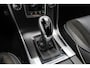 Volvo XC60 2.0 D3 FWD Polar+ R-design / 131.279 km! / Trekhaak / Leder&Alcantara / Standkachel / 18'' / Navigatie / Bliss / Stoelverwarming / DAB / ACC