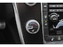 Volvo XC60 2.0 D3 FWD Polar+ R-design / 131.279 km! / Trekhaak / Leder&Alcantara / Standkachel / 18'' / Navigatie / Bliss / Stoelverwarming / DAB / ACC