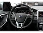 Volvo XC60 2.0 D3 FWD Polar+ R-design / 131.279 km! / Trekhaak / Leder&Alcantara / Standkachel / 18'' / Navigatie / Bliss / Stoelverwarming / DAB / ACC