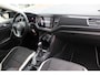 Volkswagen T-Roc 1.5 TSI Sport / Trekhaak / Camera / Virtual Cockpit / Keyless / 17'' / CarPlay / Stuur+Stoelverwarming / DAB / ACC