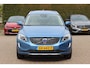 Volvo XC60 2.0 T5 FWD Summum / Trekhaak / Beige Leder / Navigatie / 18'' / Parkeerhulp V+A / Bliss / Stoelverwarming / Elektr. Bestuurdersstoel / Cruise Control