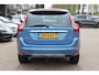 Volvo XC60 2.0 T5 FWD Summum / Trekhaak / Beige Leder / Navigatie / 18'' / Parkeerhulp V+A / Bliss / Stoelverwarming / Elektr. Bestuurdersstoel / Cruise Control