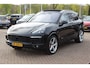 Porsche Cayenne 3.0 S E-Hybrid / Trekhaak / Panoramadak / Luxe Leder / Luchtvering / Bose / 21'' / Keyless / Sportchrono / Stuurverwarming / Stoelventilatie / Stoelverwarming 4x / DAB / ACC