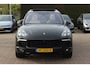 Porsche Cayenne 3.0 S E-Hybrid / Trekhaak / Panoramadak / Luxe Leder / Luchtvering / Bose / 21'' / Keyless / Sportchrono / Stuurverwarming / Stoelventilatie / Stoelverwarming 4x / DAB / ACC