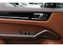 Porsche Cayenne 3.0 E-Hybrid / Trekhaak / Panoramadak / Camera / Luchtvering / 22'' / Sportchrono / Bose / Stoelventilatie+Verwarming / Cruise Control