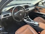 BMW 3-Serie 318i Luxury Line NAVI*LEDER*CRUISE*