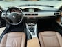 BMW 3-Serie 318i Luxury Line NAVI*LEDER*CRUISE*