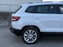 Skoda Karoq 1.5 TSI 150pk | Panoramadak | Achteruitrijcamera