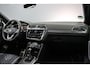 Volkswagen Tiguan R-Line Business+ 1.5 TSI 150pk DSG Automaat Trekhaak, Panoramadak, Adaptive cruise control, Black style, Achteruitrijcamera, LED matrix koplampen