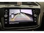Volkswagen Tiguan R-Line Business+ 1.5 TSI 150pk DSG Automaat Trekhaak, Panoramadak, Adaptive cruise control, Black style, Achteruitrijcamera, LED matrix koplampen