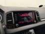 Skoda Karoq 1.5 TSI ACT Style | Adaptive cruise | Stoelverwarming | CarPlay | Camera | Parkeersensoren achter | Trekhaak