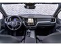 Volvo XC60 2.0 T6 Plug-in Hybrid AWD Ultra Black Edition | PHEV Long Range | Trekhaak | 360 Graden Camera | Gelamineerd Glas | Panoramadak | Head-up Display | Cruise Control Adaptief | Harman Kardon Audio | Sportstoelen