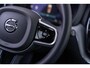 Volvo XC60 2.0 T6 Plug-in Hybrid AWD Ultra Black Edition | PHEV Long Range | Trekhaak | 360 Graden Camera | Gelamineerd Glas | Panoramadak | Head-up Display | Cruise Control Adaptief | Harman Kardon Audio | Sportstoelen