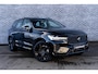 Volvo XC60 2.0 T6 Plug-in Hybrid AWD Ultra Black Edition | PHEV Long Range | Trekhaak | 360 Graden Camera | Gelamineerd Glas | Panoramadak | Head-up Display | Cruise Control Adaptief | Harman Kardon Audio | Sportstoelen