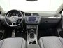 Volkswagen Tiguan 1.4 TSI ACT Connected Series | Adaptive cruise | Stoel & stuurverwarming | Parkeersensoren | Trekhaak