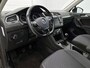 Volkswagen Tiguan 1.4 TSI ACT Connected Series | Adaptive cruise | Stoel & stuurverwarming | Parkeersensoren | Trekhaak