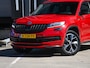 Skoda Kodiaq Sportline Business 1.5 TSI 150pk Automaat PDC + CAM. | 19''LM | ADAPT. CC | TREKHAAK | DAB | NAVI
