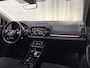 Skoda Karoq 1.5 TSI 150pk DSG ACT Business Edition Plus LED Trekhaak Adaptive Cruise Sfeerverlichting Navigatie
