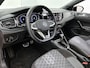 Volkswagen Taigo 1.0 TSI R-Line | Pano | Camera | Adaptive Cruise | CarPlay |