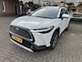 Toyota Corolla Cross 2.0 High Power Hybrid Style 200 trekhaak / all-season banden / Apple Carplay / Android Auto / Stoel- en stuurverwarming / Dodehoekdetectie / Parkeersensoren voor en achter / Toyota 10 jaar garantie programma / Toyota Pechhulppas / rijklaarprijs